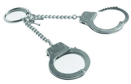 Sex and Mischief Ring Metal Handcuffs(D0102H5GGQG)